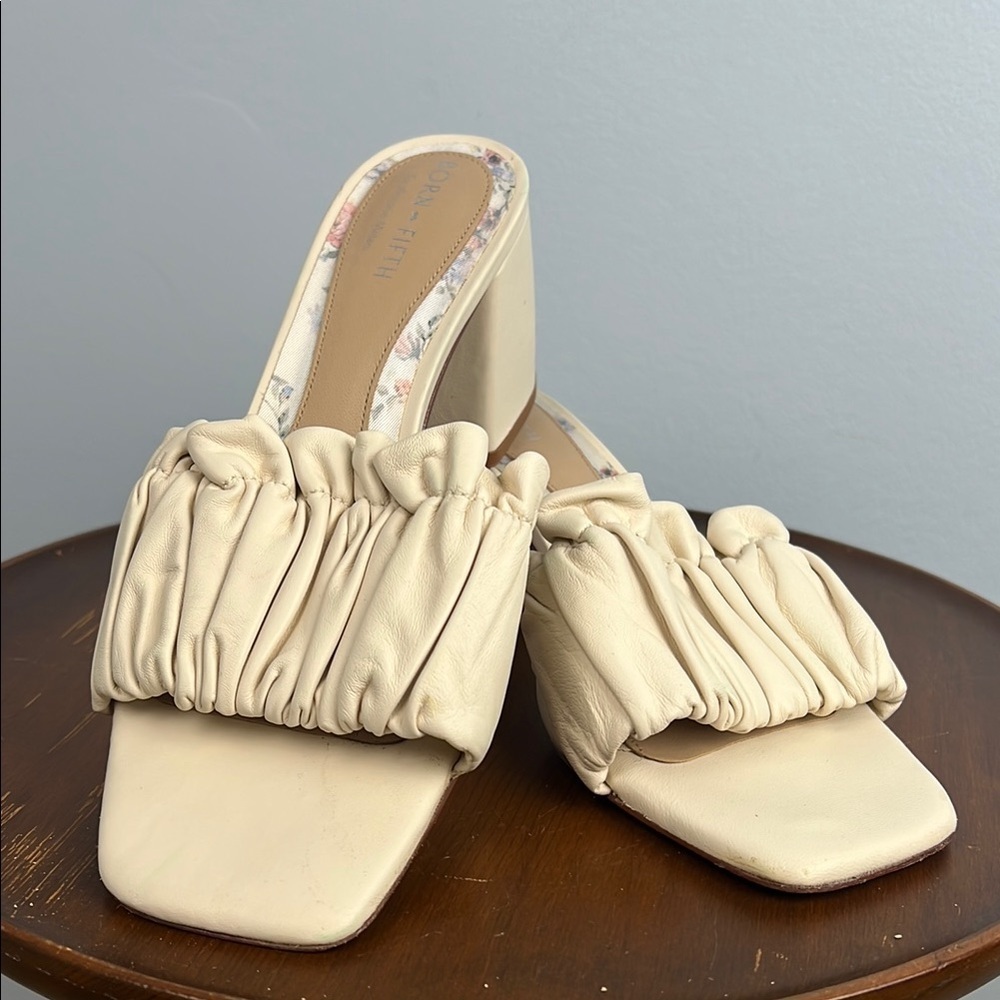 Born on Fifth for Antonio Melani size 7.5 Amy heeled slide sandals